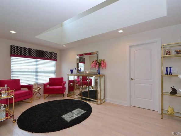 146 Avery Drive N, Center Moriches NY 11934
