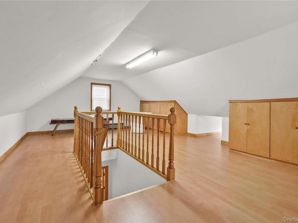183-11 64th Avenue, Fresh Meadows NY 11365