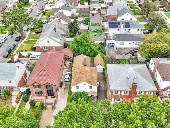 183-11 64th Avenue, Fresh Meadows NY 11365