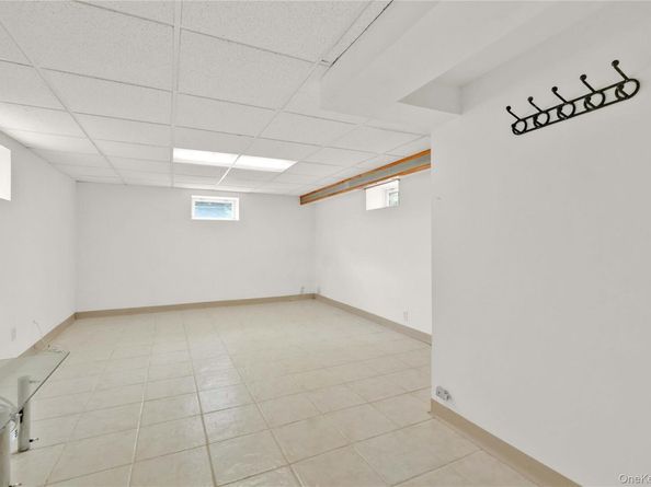 183-11 64th Avenue, Fresh Meadows NY 11365