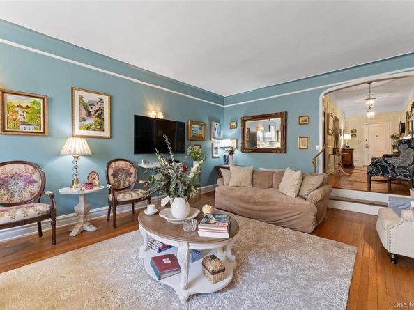 25 Parkview Avenue 1I, Bronxville NY 10708