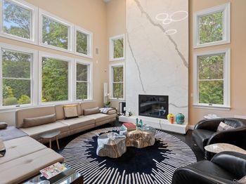 20 Stonewall Circle