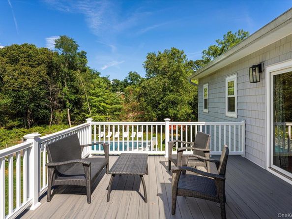 45 Old Sag Harbor Road, Southampton NY 11968