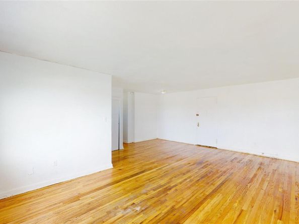 2545 Sedgwick Avenue 7B, Bronx NY 10468