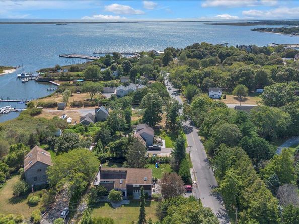 34 Sedgemere Road, Center Moriches NY 11934