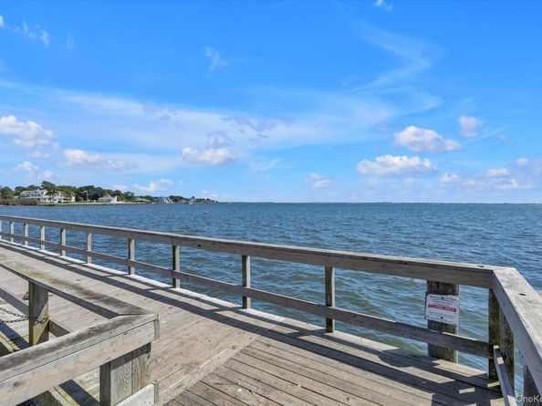 34 Sedgemere Road, Center Moriches NY 11934