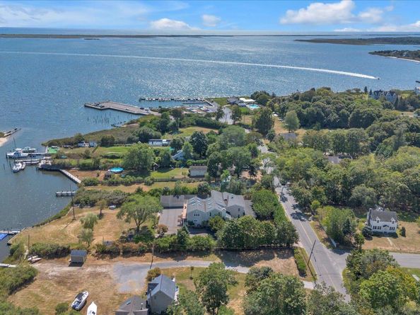 34 Sedgemere Road, Center Moriches NY 11934