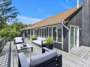 34 Sedgemere Road, Center Moriches NY 11934