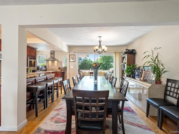 2998 Joyce Lane, South Merrick NY 11566