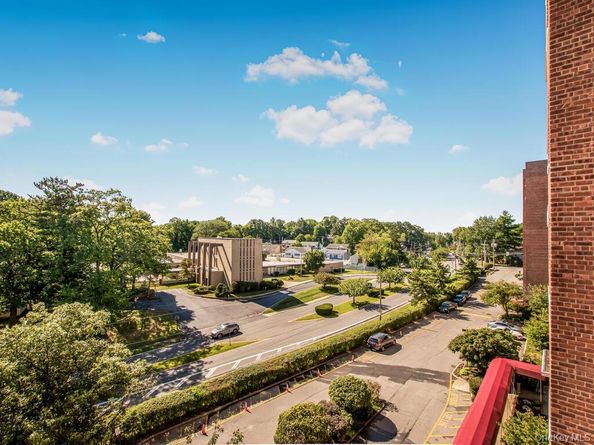 245 Rumsey Road 4K, Yonkers NY 10701