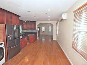 22734 112th Road, Queens Village NY 11429