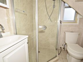 22734 112th Road, Queens Village NY 11429