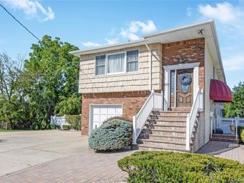 1100 Wantagh
