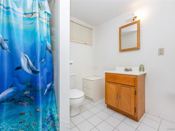 1100 Wantagh, Wantagh NY 11793