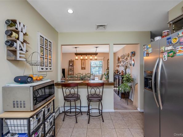 1100 Wantagh, Wantagh NY 11793
