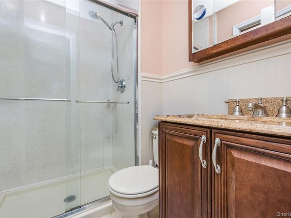 1100 Wantagh, Wantagh NY 11793