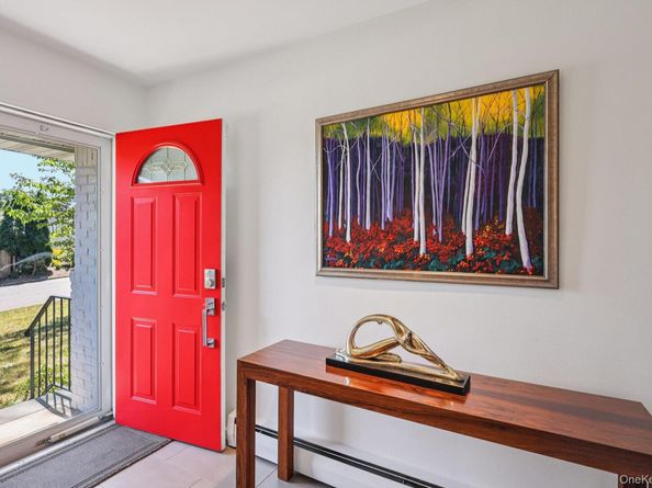 12 Manning Road, Glen Cove NY 11542