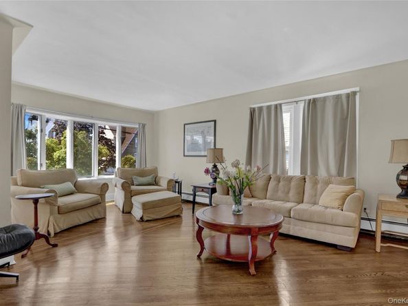 57 Munro Boulevard, Valley Stream NY 11581