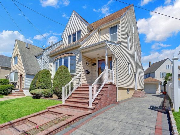 57 Munro Boulevard, Valley Stream NY 11581