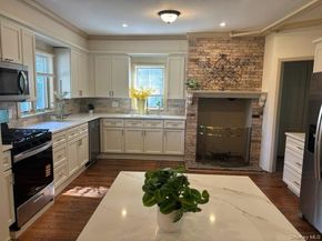 80 Ocean Avenue, Bay Shore NY 11706
