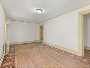 80 Ocean Avenue, Bay Shore NY 11706