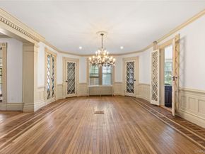 80 Ocean Avenue, Bay Shore NY 11706