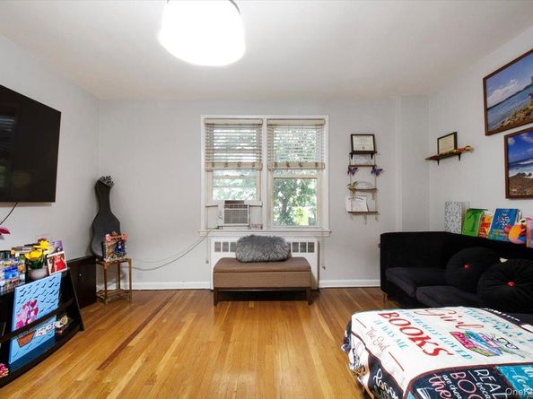 1537 Central Park Avenue E8, Yonkers NY 10710