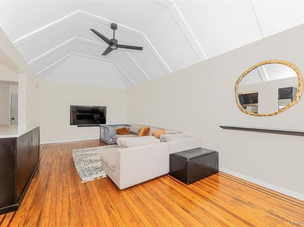 219-17 Murdock, Queens Village NY 11429