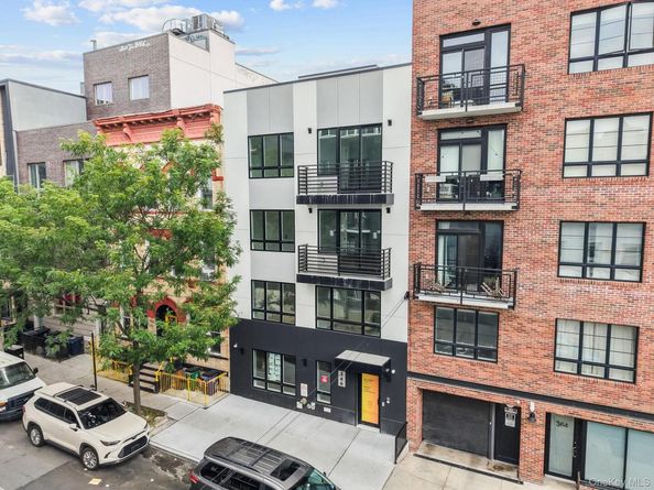 366 Harman Street 3F, Brooklyn NY 11237