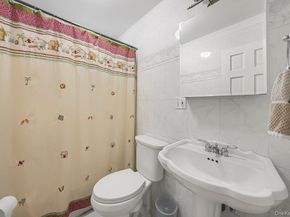 104 Lefferts Road, Yonkers NY 10705