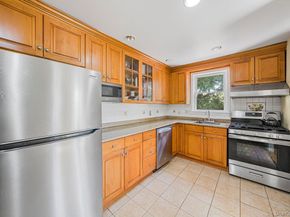 104 Lefferts Road, Yonkers NY 10705