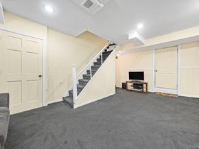 104 Lefferts Road, Yonkers NY 10705
