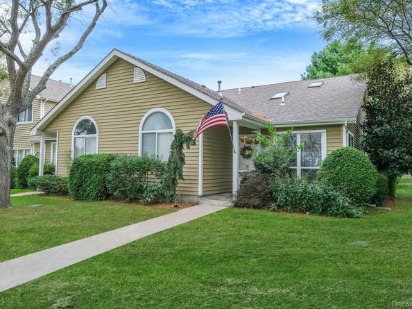 31 Eric Drive, Middle Island NY 11953
