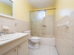 59 Lakeview Avenue, Lynbrook NY 11563