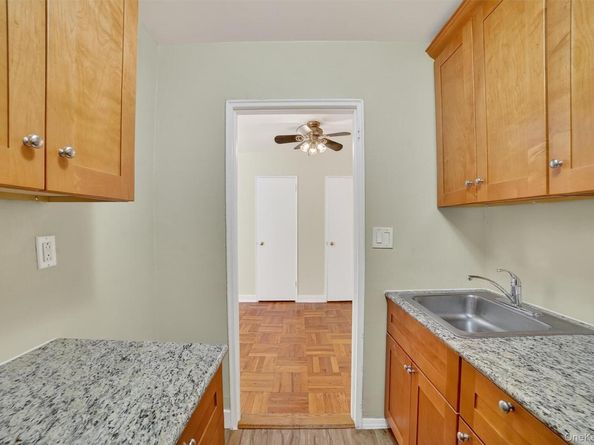 277 Bronx River 5M, Yonkers NY 10704