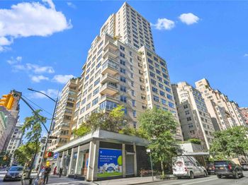 20 E 9th Street