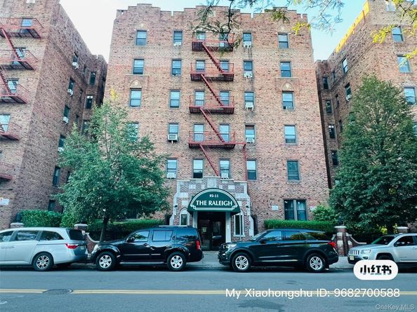 9211 35th Avenue 4N, Jackson Heights NY 11372