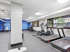 7 NW fordham hill Oval NW 12F, Bronx NY 10468