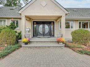 4 Willow Lane, Hewlett Harbor NY 11557