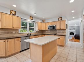 10A Hunting Hill Road, Woodbury NY 11797