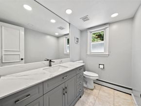 10A Hunting Hill Road, Woodbury NY 11797
