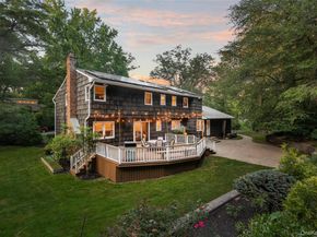 10A Hunting Hill Road, Woodbury NY 11797