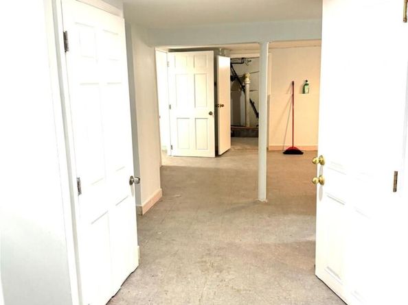 231-22 87 Avenue, Queens Village NY 11427