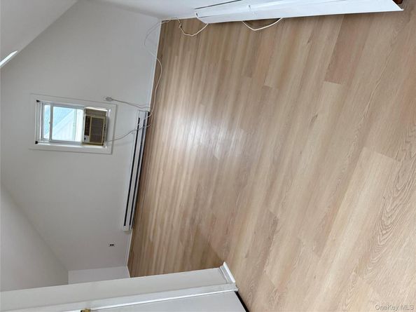 231-22 87 Avenue, Queens Village NY 11427