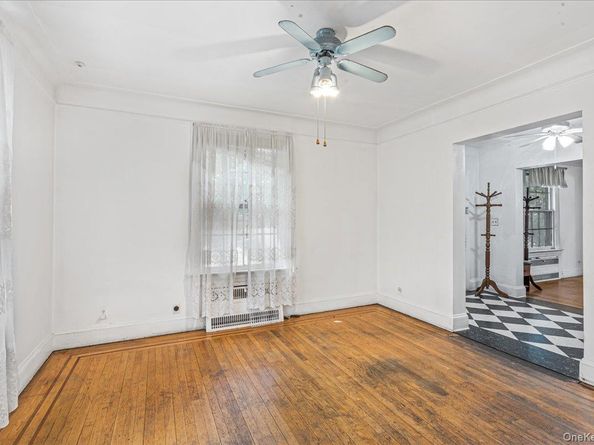 18019 Grand Central Parkway, Jamaica Estates NY 11432