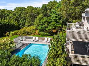 11 Deer Trail Road, Southampton NY 11968