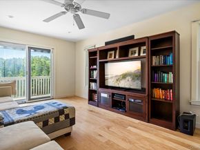 11 Deer Trail Road, Southampton NY 11968