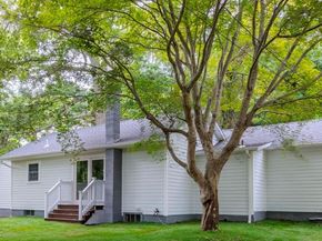 28 Christian Avenue, Setauket NY 11733