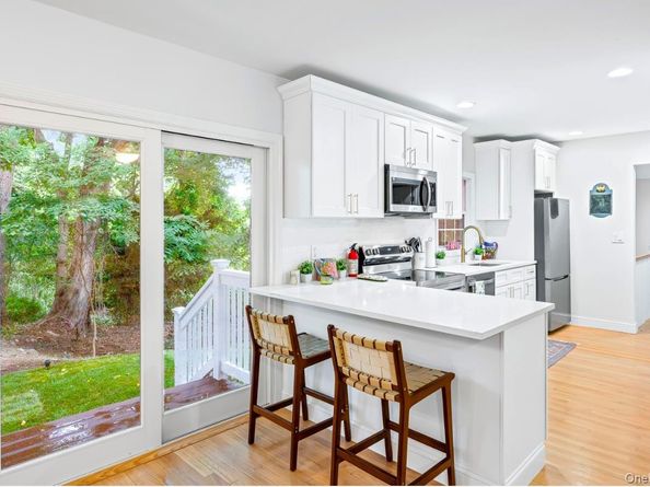 28 Christian Avenue, Setauket NY 11733
