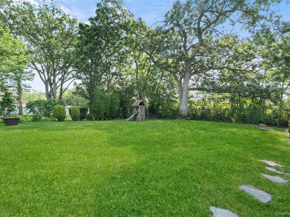 1850 Lenox Avenue, East Meadow NY 11554
